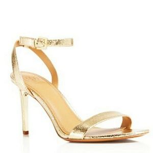 Gorgeous shiny gold Tory Burch sandal